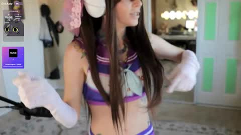 Archancel online show from 10/23/25, 03:11