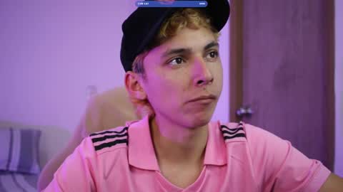 ARCHIBALDO online show from 10/18/25, 10:43