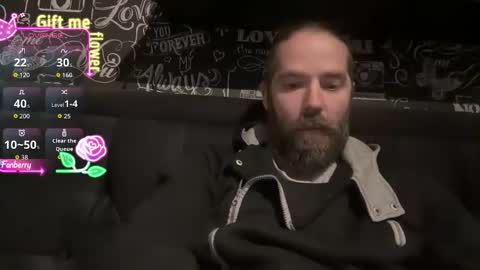 Snapshot of arckangel99 chatting on 12/14/25, 08:24 AnrckAngel online show from 12/14/25, 08:24