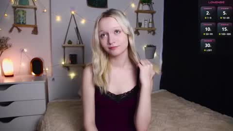 Snapshot of arcticaryder chatting on 10/02/25, 07:48 Jenny online show from 10/02/25, 07:48