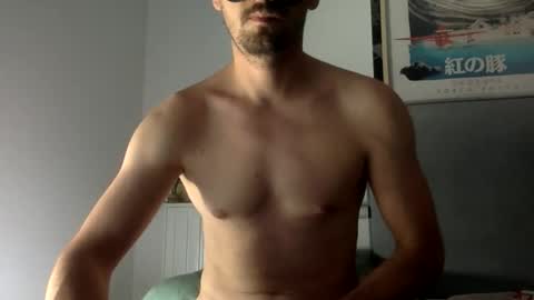 Snapshot of arcticcuddle chatting on 05/30/26, 11:29 arcticcuddle online show from 05/30/26, 11:29