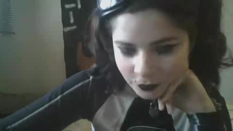 Daisy online show from 02/28/26, 04:19