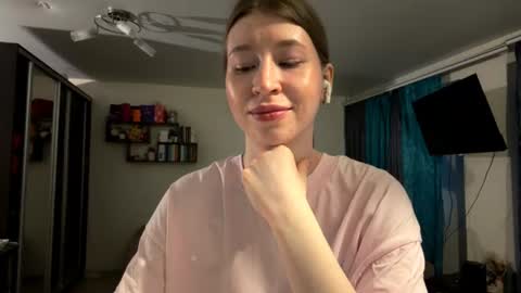 Marie online show from 07/02/26, 06:25