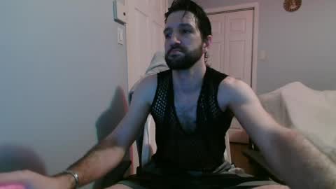 Snapshot of ardok1 chatting on 04/13/26, 01:44 ardok1 online show from 04/13/26, 01:44