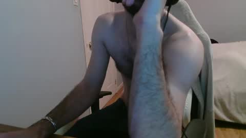 Snapshot of ardok1 chatting on 04/25/26, 03:31 ardok1 online show from 04/25/26, 03:31