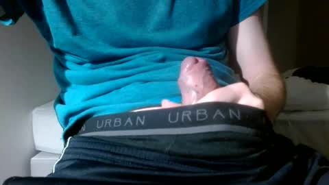 Snapshot of arekusan6 chatting on 12/21/25, 11:12 Arek online show from 12/21/25, 11:12