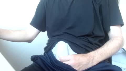 Snapshot of arekusan6 chatting on 04/24/26, 06:38 Arek online show from 04/24/26, 06:38