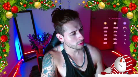 Snapshot of ares_blue chatting on 12/18/24, 11:02 ares blue online show from 12/18/24, 11:02