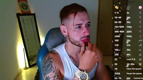 Snapshot of ares_blue chatting on 02/11/25, 11:10 ares blue online show from 02/11/25, 11:10