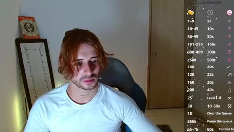 Snapshot of ares_blue chatting on 02/18/25, 02:16 ares blue online show from 02/18/25, 02:16