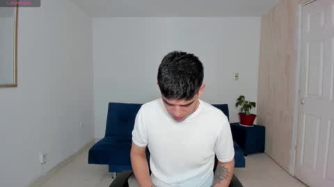 Ares online show from 09/11/25, 01:00