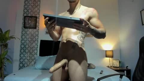 Snapshot of ares_parker chatting on 05/20/26, 09:32 ares_parker online show from 05/20/26, 09:32