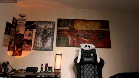 Snapshot of aress444 chatting on 01/13/26, 08:36 aress444 online show from 01/13/26, 08:36