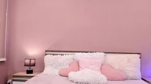 Ariel online show from 02/24/26, 05:11