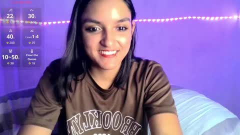 Bella online show from 04/07/26, 11:37