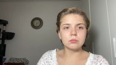 ari_crystal online show from 02/11/26, 04:12