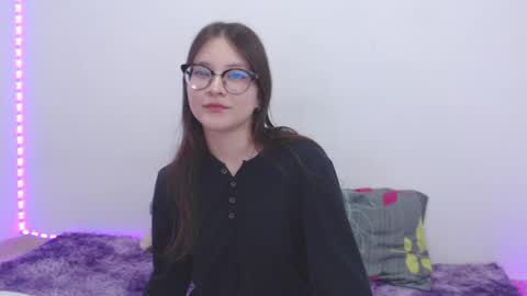 Ahri James online show from 09/26/25, 09:35