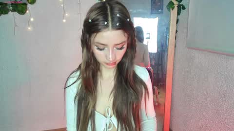 Snapshot of ari_kat666 chatting on 01/10/25, 05:15 ari online show from 01/10/25, 05:15