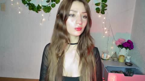 Snapshot of ari_kat666 chatting on 02/10/25, 02:52 ari online show from 02/10/25, 02:52
