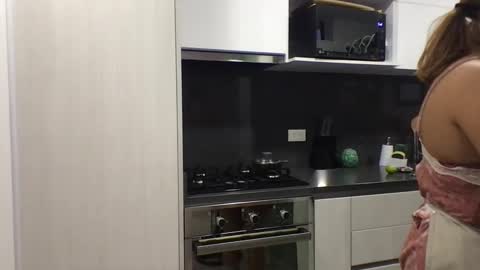 aria_andradee online show from 01/11/25, 10:51