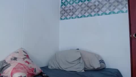 AriaBronw online show from 11/05/25, 01:44