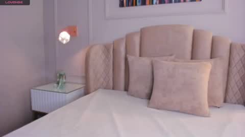 Snapshot of aria_greco chatting on 01/16/25, 02:51 Aria online show from 01/16/25, 02:51