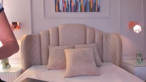 Snapshot of aria_greco chatting on 01/18/25, 02:58 Aria online show from 01/18/25, 02:58