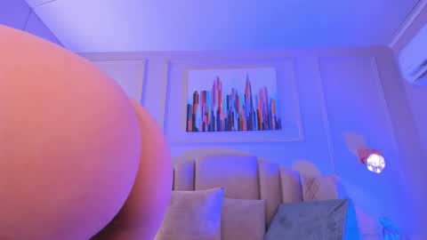 Snapshot of aria_greco chatting on 01/24/25, 03:32 Aria online show from 01/24/25, 03:32