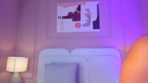 Snapshot of aria_greco chatting on 11/02/25, 02:36 Aria online show from 11/02/25, 02:36