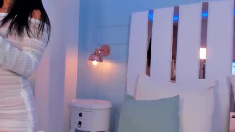 Snapshot of aria_hart chatting on 10/09/25, 12:14 Aria online show from 10/09/25, 12:14