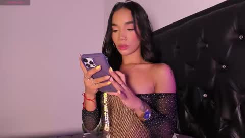 Snapshot of aria_hart chatting on 10/12/25, 02:21 Aria online show from 10/12/25, 02:21