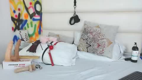 aria online show from 02/28/25, 03:15