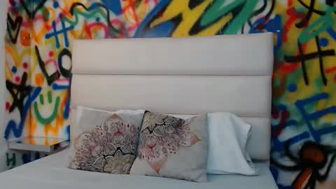 aria online show from 11/06/25, 11:33