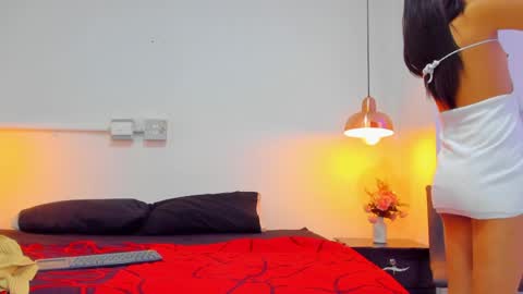 aria_millers1 online show from 04/01/26, 11:55