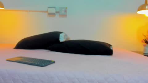 aria_millers1 online show from 04/02/26, 12:14