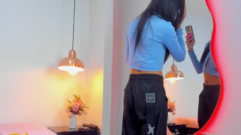 aria_millers1 online show from 04/04/26, 11:40