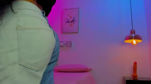 aria_millers1 online show from 04/21/26, 11:05