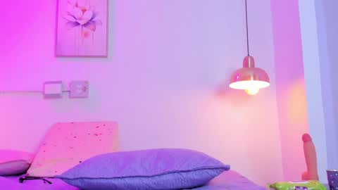 aria_millers1 online show from 04/25/26, 01:41