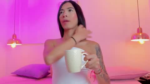 aria_millers1 online show from 05/14/26, 11:39