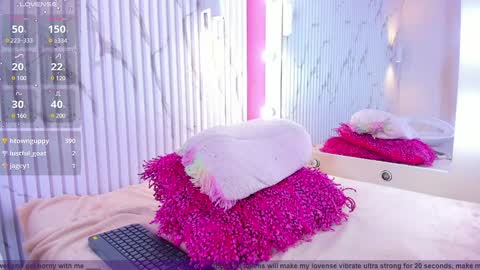 Aria Millers  online show from 01/29/25, 01:37