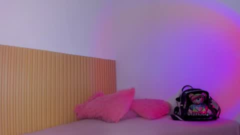 Aria Millers  online show from 02/14/26, 11:07