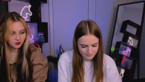 Luna online show from 09/30/25, 08:41