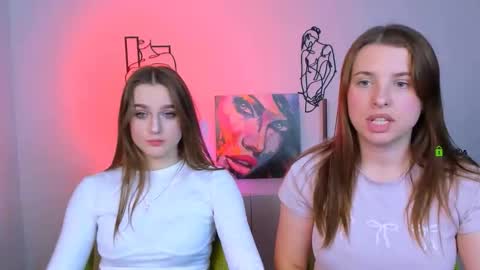 Luna online show from 10/03/25, 07:11