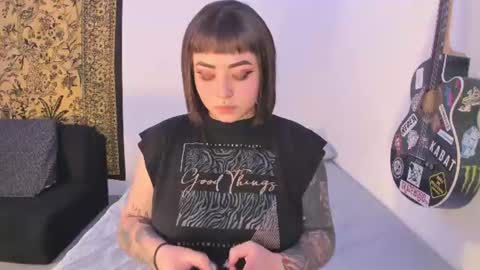 Aria and Orien online show from 07/15/26, 08:03