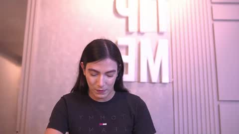 Ariaa online show from 06/22/26, 06:38