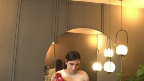 Ariaa online show from 07/17/26, 06:46