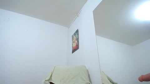 ariacoral online show from 09/19/25, 12:28