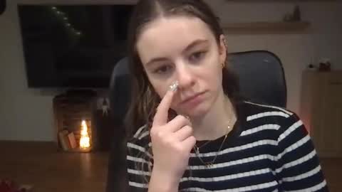 Snapshot of ariacreazy chatting on 12/05/24, 09:50 AriaCreazy online show from 12/05/24, 09:50