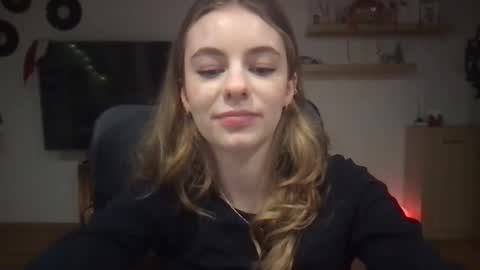 Snapshot of ariacreazy chatting on 12/27/24, 09:11 AriaCreazy online show from 12/27/24, 09:11