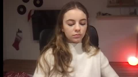 Snapshot of ariacreazy chatting on 12/31/24, 10:37 AriaCreazy online show from 12/31/24, 10:37